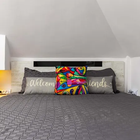 Top-floor Flat With Balcony By Flat Manаger * プロヴディフ