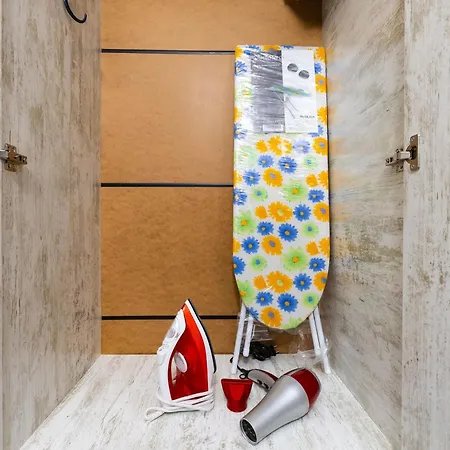 Top-floor Flat With Balcony By Flat Manаger *