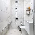 Апартаменты Top-floor Flat With Balcony By Flat Manаger Пловдив