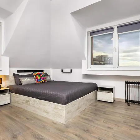 Apartment Top-floor Flat With Balcony By Flat Manаger Plowdiw