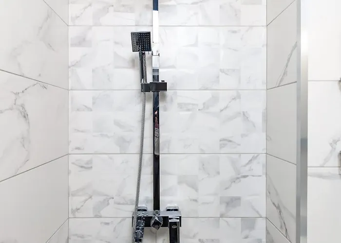 Top-floor Flat With Balcony By Flat Manаger Apartamento